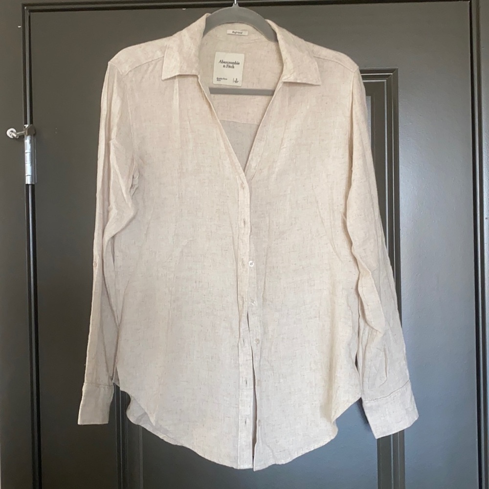 Long Sleeved Boyfriend style shirt size S